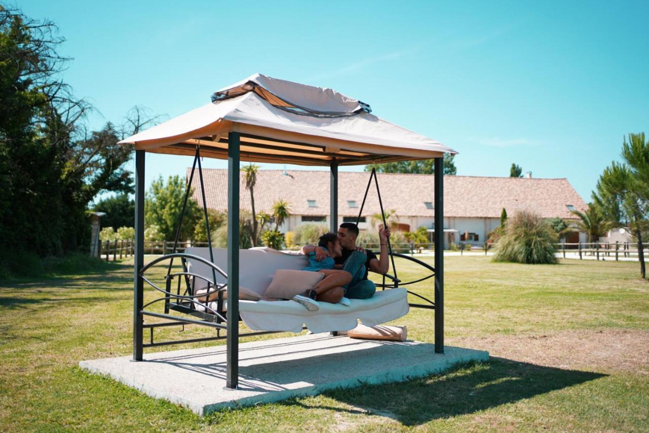 Abri Cosy - Suite Romantique En Camargue Saint-Gilles  Exterior foto